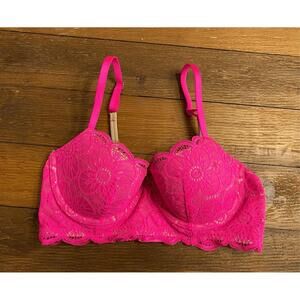 Aerie 32C pink Show Off Balconette Eyelash Lace Bra